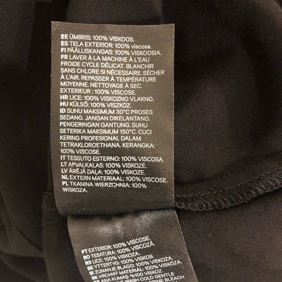 DIVIDEND H&M Dress - Picture 3 of 4